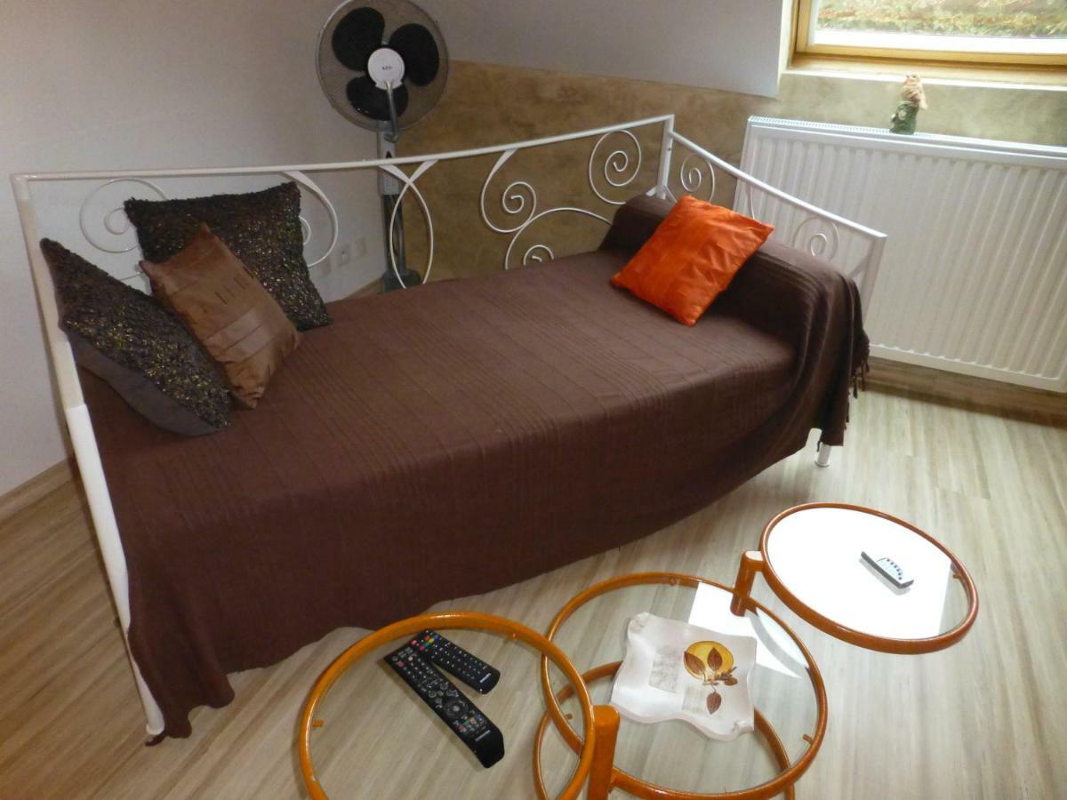 Chambres D'Hote Le Marronnier Champrougier Esterno foto